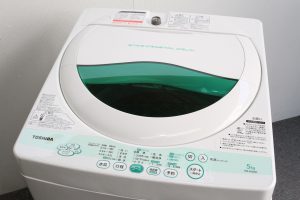 東芝　洗濯機　5キロモデル