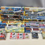未使用箱付きプラレール・トミカ