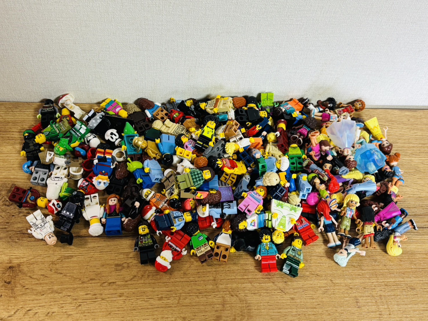 レゴミニフィグ