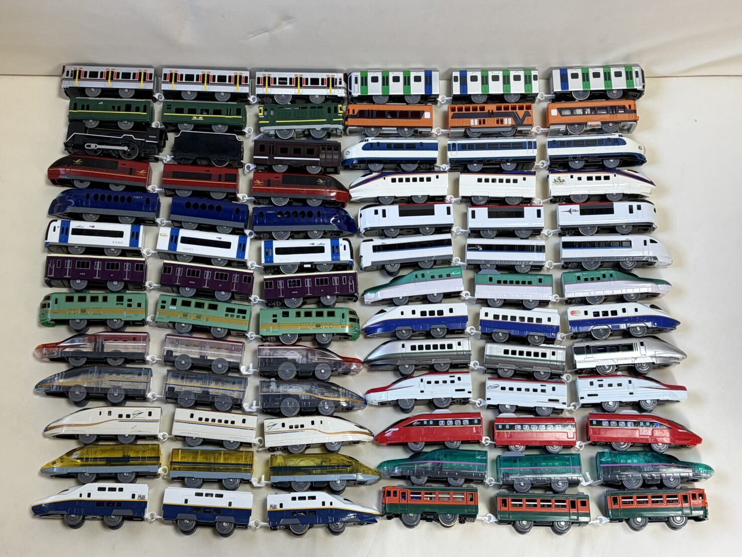 プラレール　阪急電車・大阪メトロ中央線・名鉄名阪特急ひのとり